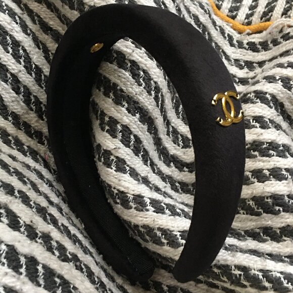 Chanel Velvet Headband - Picture 1 of 4